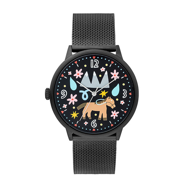 手頃さとポップなデザインをテーマに作られた腕時計。